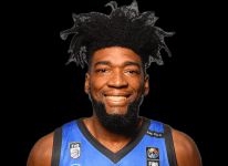 https://img.jingyuzhibol.com.cn/img/basketball/player/258cbac09c9fc47e613f1c9e6600c71a.png