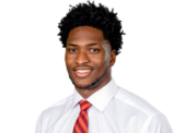 https://img.jingyuzhibol.com.cn/img/basketball/player/5e3e5401a705056dbd1361b9f1123ef4.png