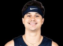 https://img.jingyuzhibol.com.cn/img/basketball/player/b4eb7db4fb048bda79bbb254f17f6b72.png
