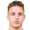 https://img.jingyuzhibol.com.cn/img/football/player/073a620832395baaaa8f2f1441fccd98.png