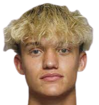 https://img.jingyuzhibol.com.cn/img/football/player/1c0ace0ecebbbc89478146714939b5f0.png
