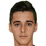 https://img.jingyuzhibol.com.cn/img/football/player/38cc91b7a3261e878209e7a13cfabc65.jpg