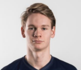 https://img.jingyuzhibol.com.cn/img/football/player/647893f01147fe42ece5d2d68e21aec4.jpg