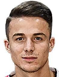 https://img.jingyuzhibol.com.cn/img/football/player/faa8f40a2c6352e11d7cafcb32096636.png